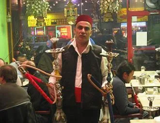 В Турции запретили публичное курение