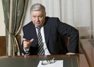 Чужі серед своїх, свої серед чужих