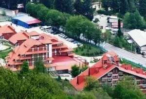 Стоит ли вносить задаток?